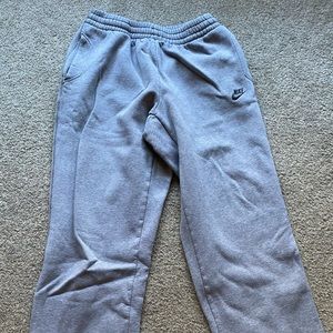 Straight leg sweat pants